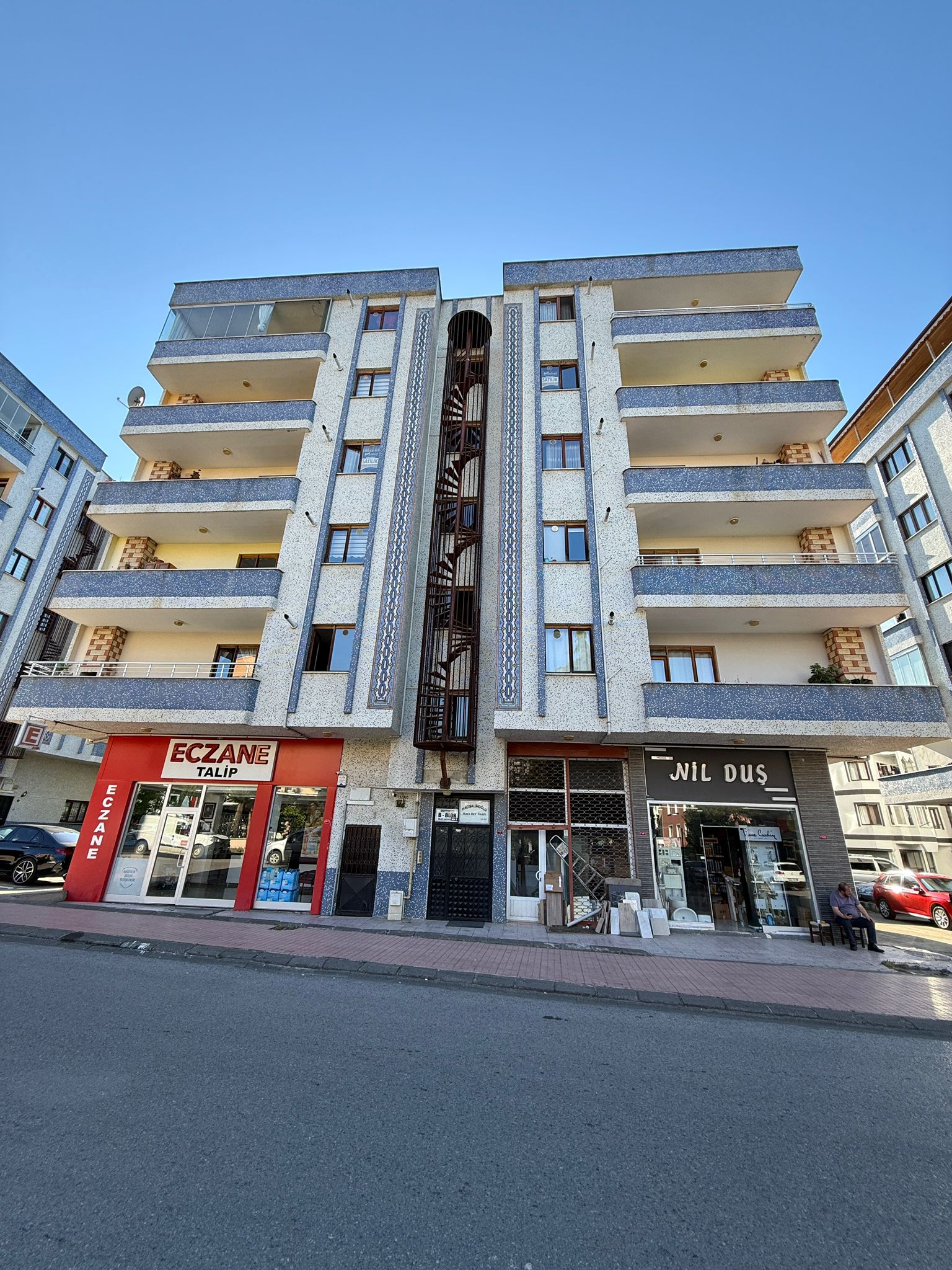 SÖĞÜTLÜ ALTINKENT SATILIK DAİRE